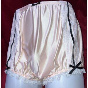 NIP L Ritzy Knickers Can Can Granny Panty Silky Nylon Satin Lace Bow Brief Sissy